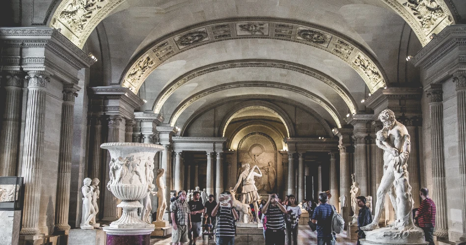 Discover the Louvre’s Hidden Gems Beyond the Mona Lisa
